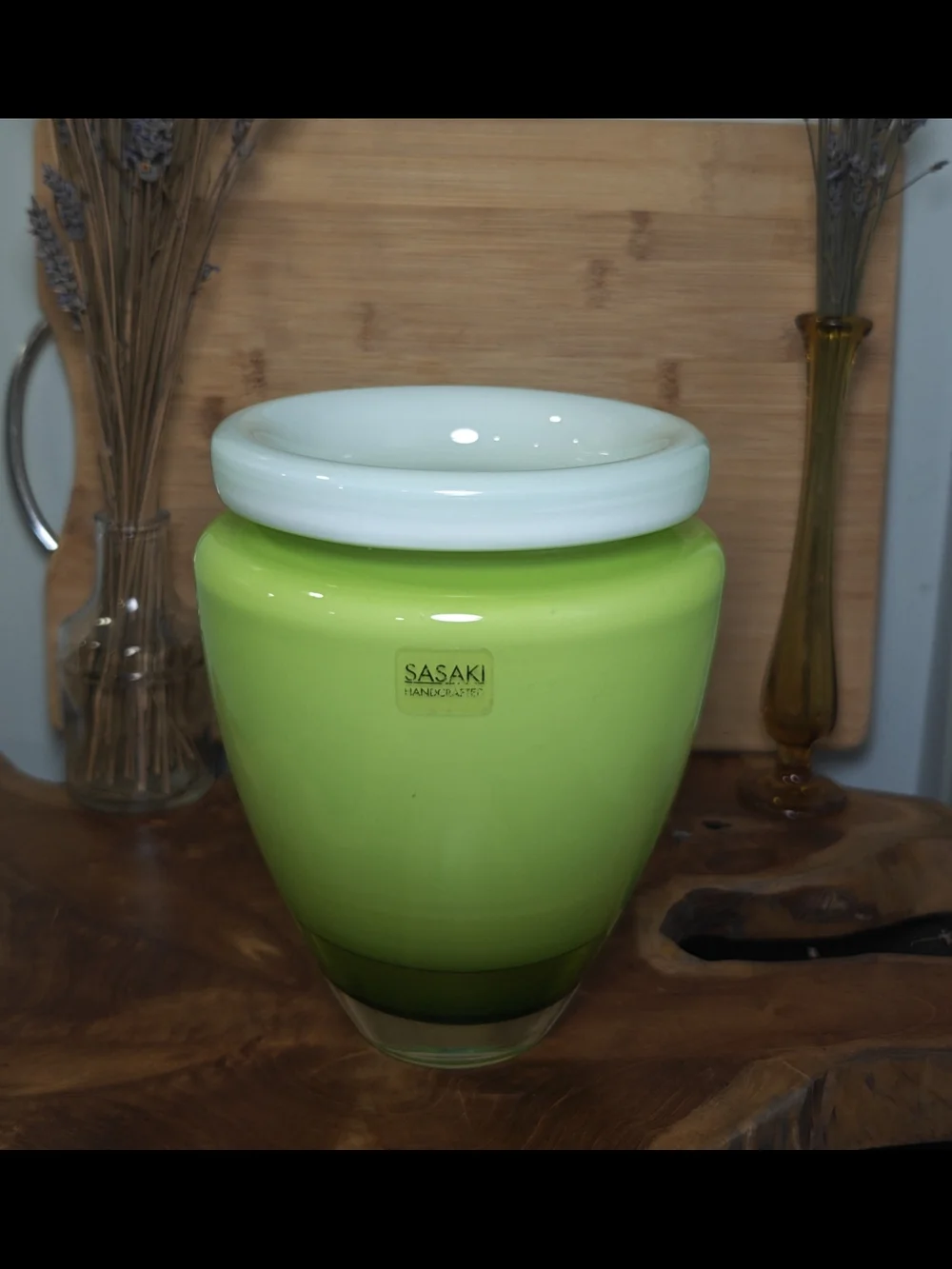 Vintage Sasaki Handcrafted Green Art Glass Vase MCM Cased Glass Japanese Modern - Picture 2 of 13